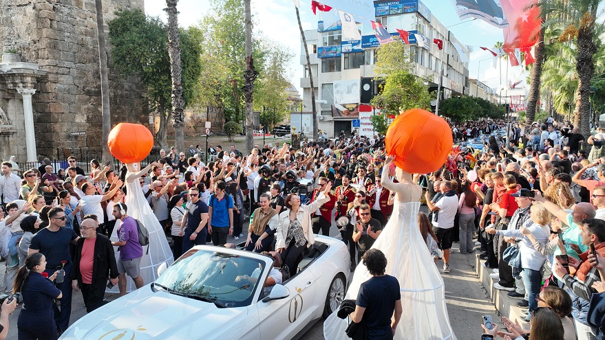 63. Altın Portakal’da sinema şöleni başlıyor